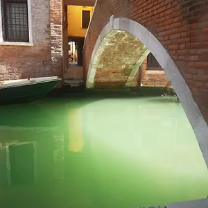 Appartement The Secret Garden In The Very Heart Of, Venise