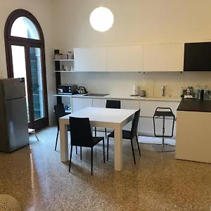 https://rio-carmini-venezia.hotelslidodijesolo.com